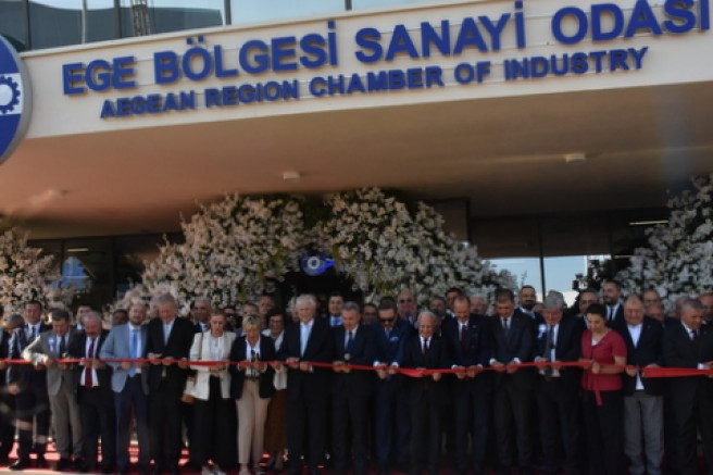 EBSO Yeni Hizmet Binasına Kavuştu!