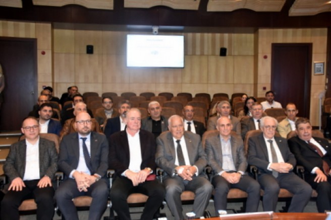 Egeli mobilya kağıt ve orman ihracatçıları 2026 yılında ihracatta 1 milyar dolar hedef koydu