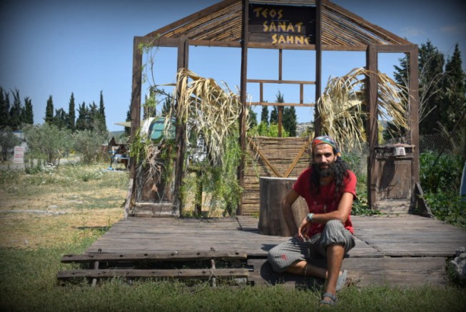 İzmir'de  sanatla dolu bir kamp: Teos Sanat Kampı