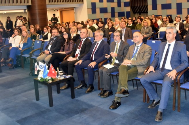 İzmir’de “Yenilik, Bilgi ve Deneyim Paylaşımı” etkinliği düzenlendi