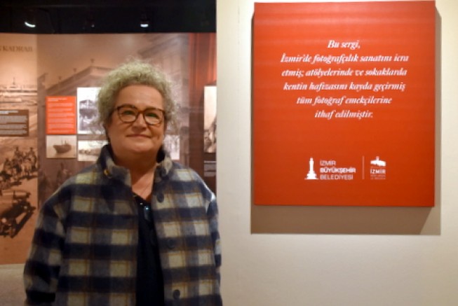 “İzmir Fotoğrafhanesi-Görsel Hafızanın İnşası (1840-1922)”  