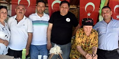 Akçaşar Köyü Derneği standı ziyaretçi akınına uğradı