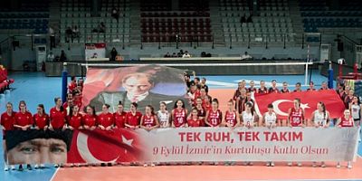 Aras Kargo Spor Kulübü’nün Ev Sahipliğinde Kadın Voleybol Takımları İzmir’in Kurtuluşunu Kutlamak için Sahadaydı