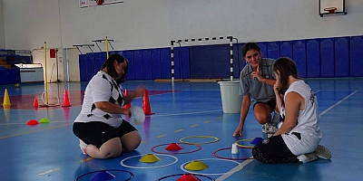 Çeşme Belediyesi’nden özel gereksinimli çocuklara engelsiz spor eğitimleri