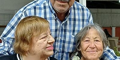 Emekli Polis Şükriye Ayaz’a Erdek’te Duygusal Doğum Günü Sürprizi