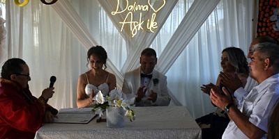 Eviş ve Özdemir Ailelerinin Mutlu Günü