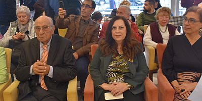 II. KIBATEK ULUSLARARASI KIBRIS ŞİİR ŞÖLENİ İZMİR'DE YAPILDI 