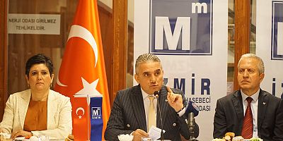 İzmir SMMMO Basın Toplantısı Gerçekleştirdi