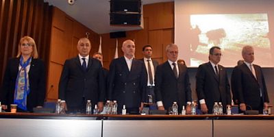 İzmir Ticaret Odası Yılın Son Meclis Toplantısını Yaptı 