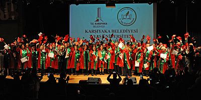 Karşıyaka Belediyesi 3. Yaş Üniversitesi’nde mezuniyet sevinci