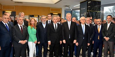 Yeni Asır Gazetesi'nin '130 Yıllık Kent Hikayesi' sergisi